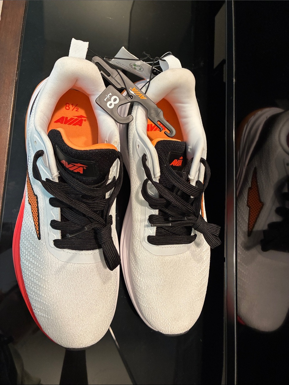 Avia men’s White, Orange & Black Athletic Sneakers - Size 8.5